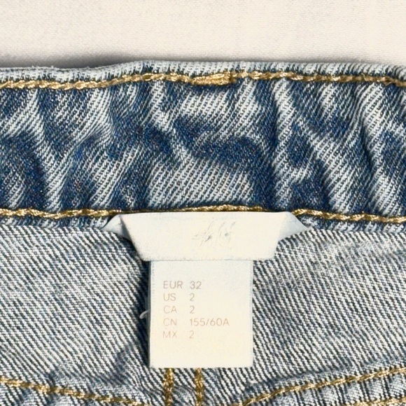 H&M Denim Mini Skirt - Picture 2 of 6